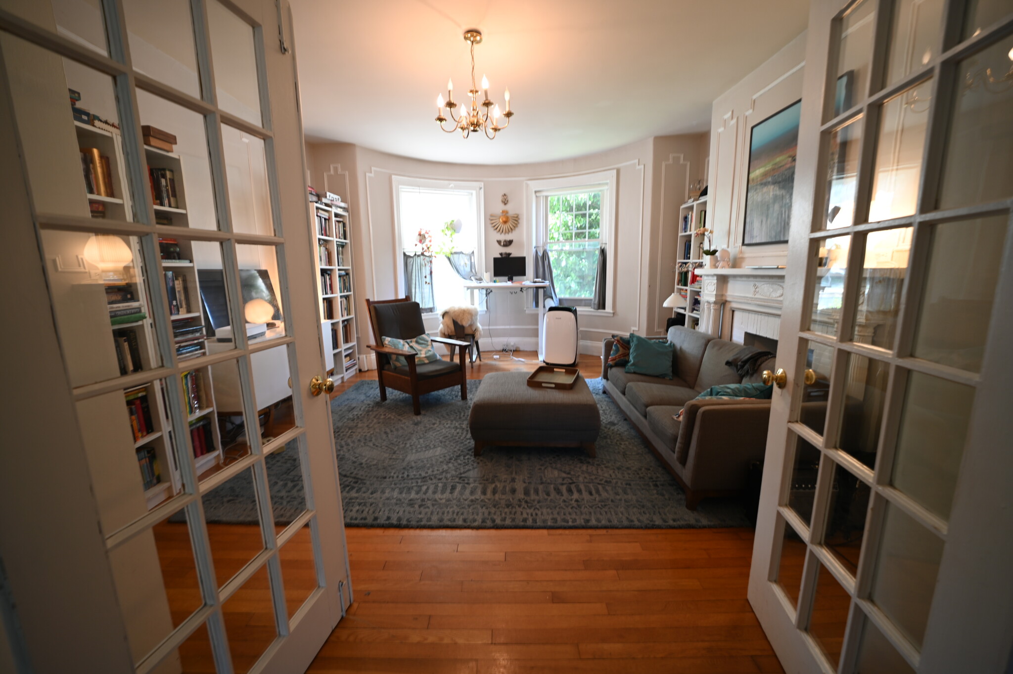 3 bed, 1.5 bath apartment for rent at 1722 Beacon St Unit 1, Washington Square — photo 2 of 17