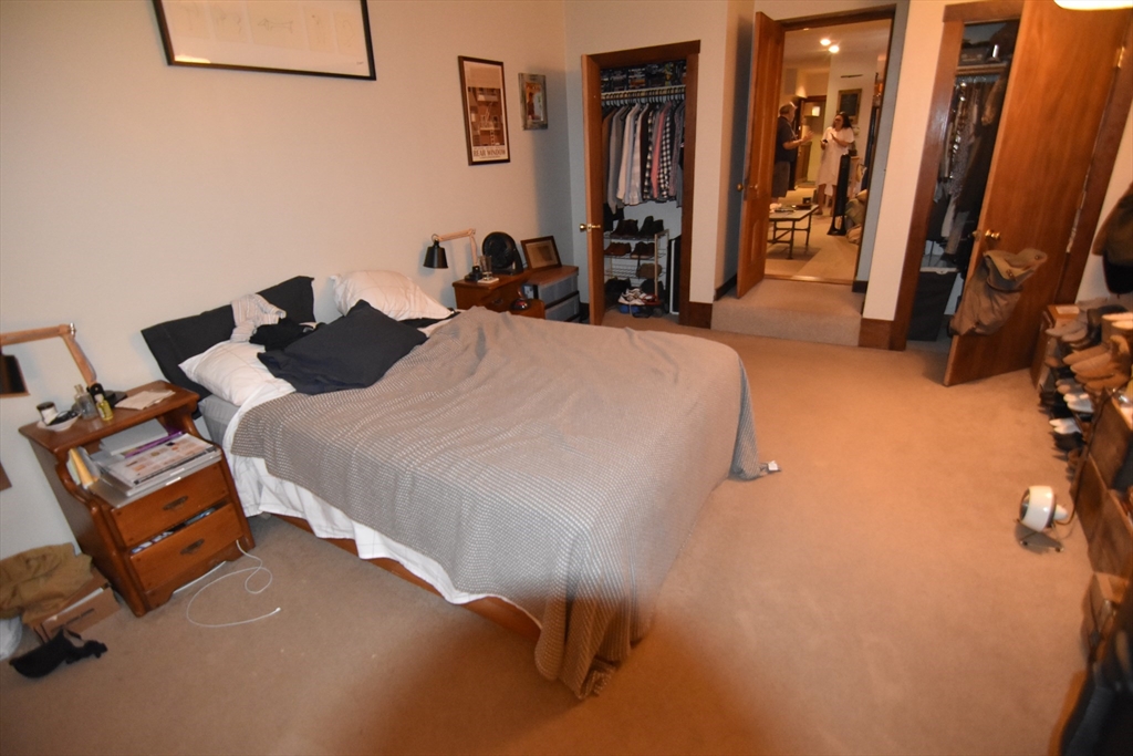 1 bed, 1 bath apartment for rent at 1722 Beacon St Unit 4, Brookline — photo 6 of 6