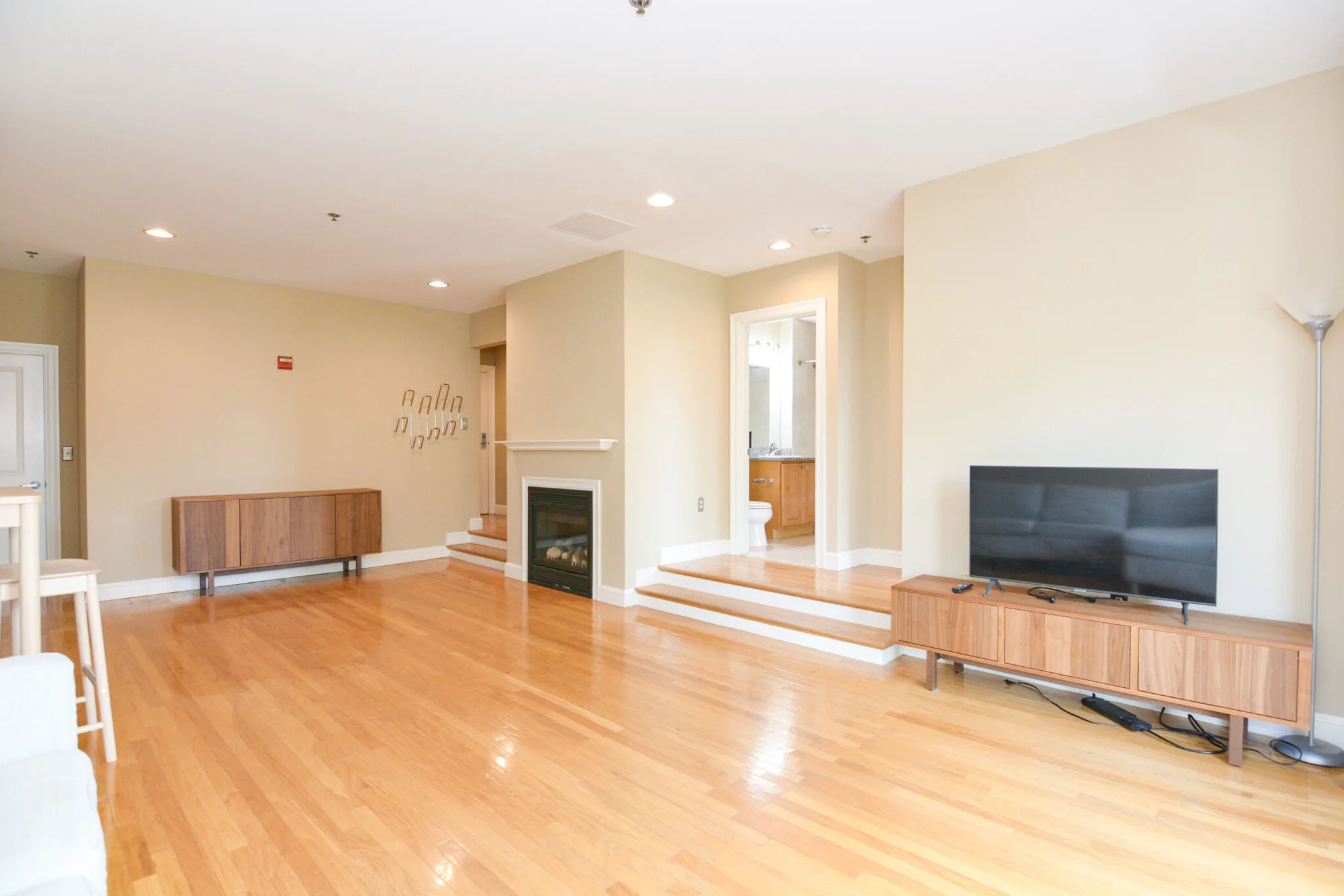 1 bed, 1 bath apartment for rent at 1723 Washington St Unit 309, South End — photo 6 of 17