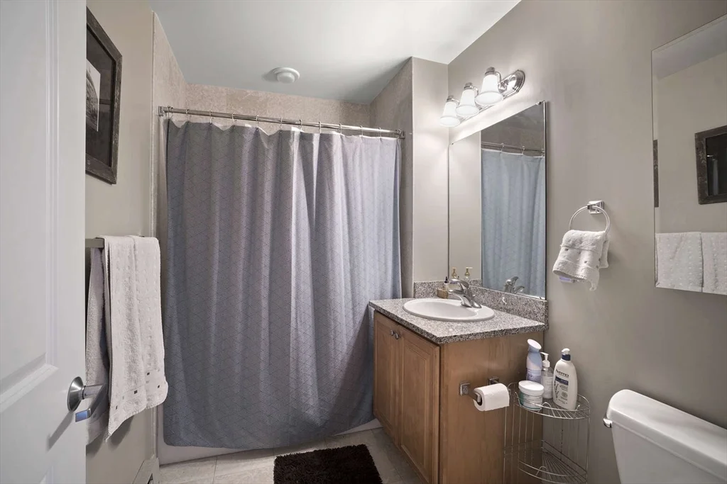 2 bed, 2 bath apartment for rent at 1723 Washington St Unit 402, South End — photo 12 of 18