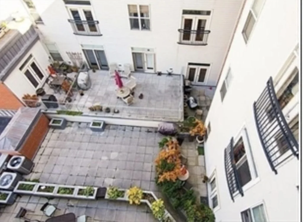 2 bed, 2 bath apartment for rent at 1723 Washington St Unit 501, South End — photo 14 of 16