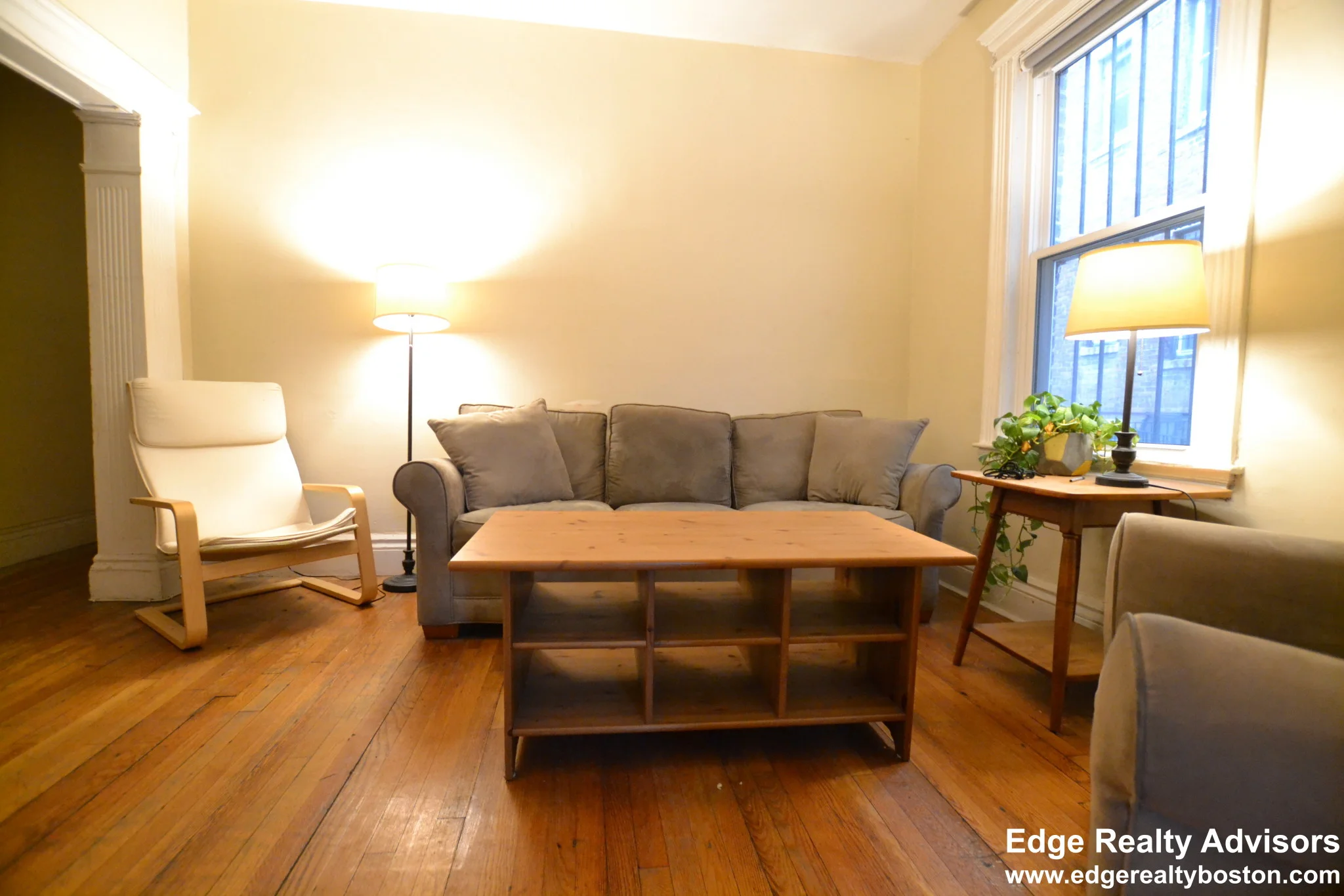 3 bed, 1.5 bath apartment for rent at 1725 Commonwealth Ave Unit 1, Brighton — photo 9 of 9
