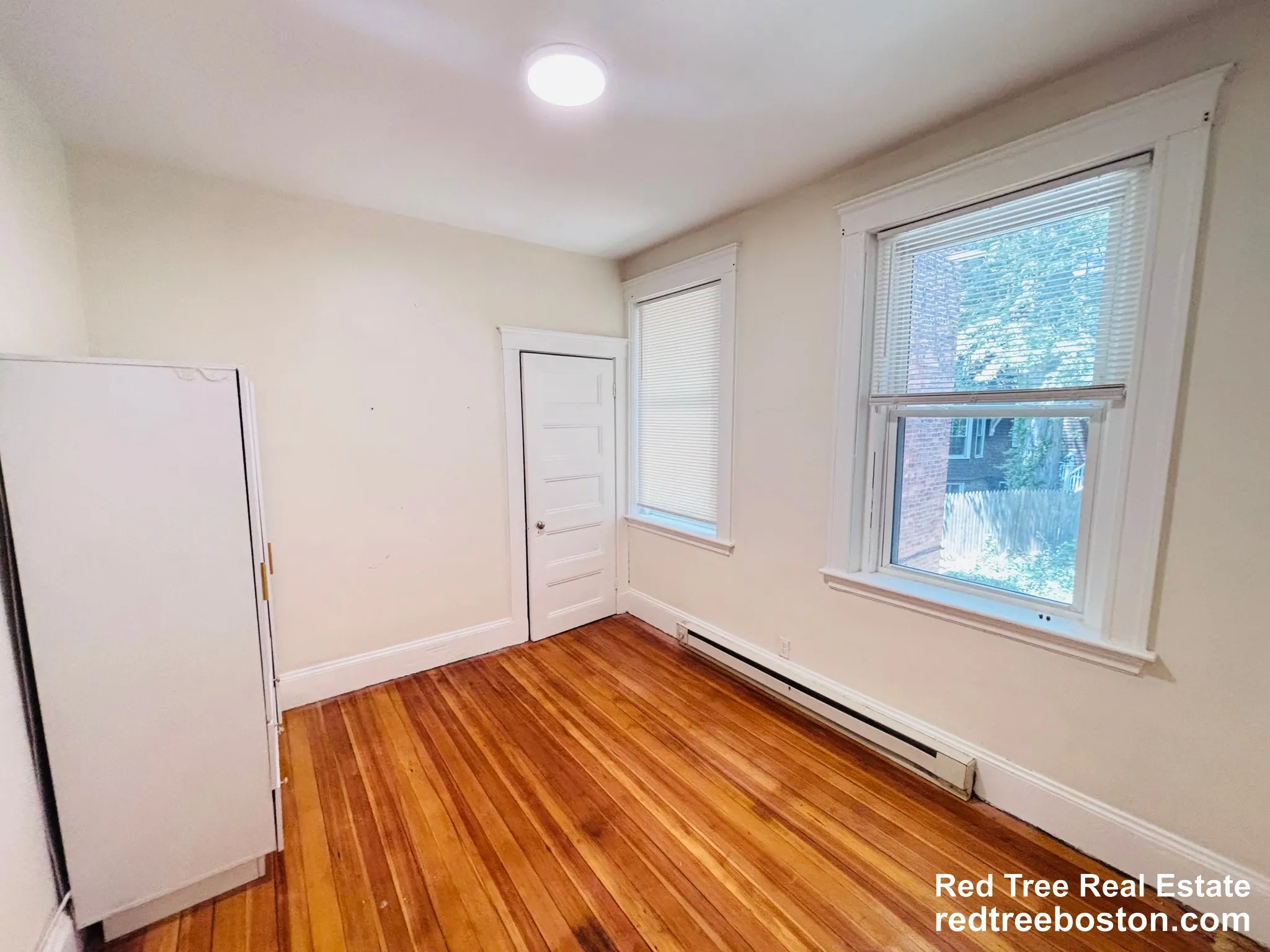 3 bed, 1 bath apartment for rent at 1725 Commonwealth Ave Unit 2, Brighton — photo 5 of 12