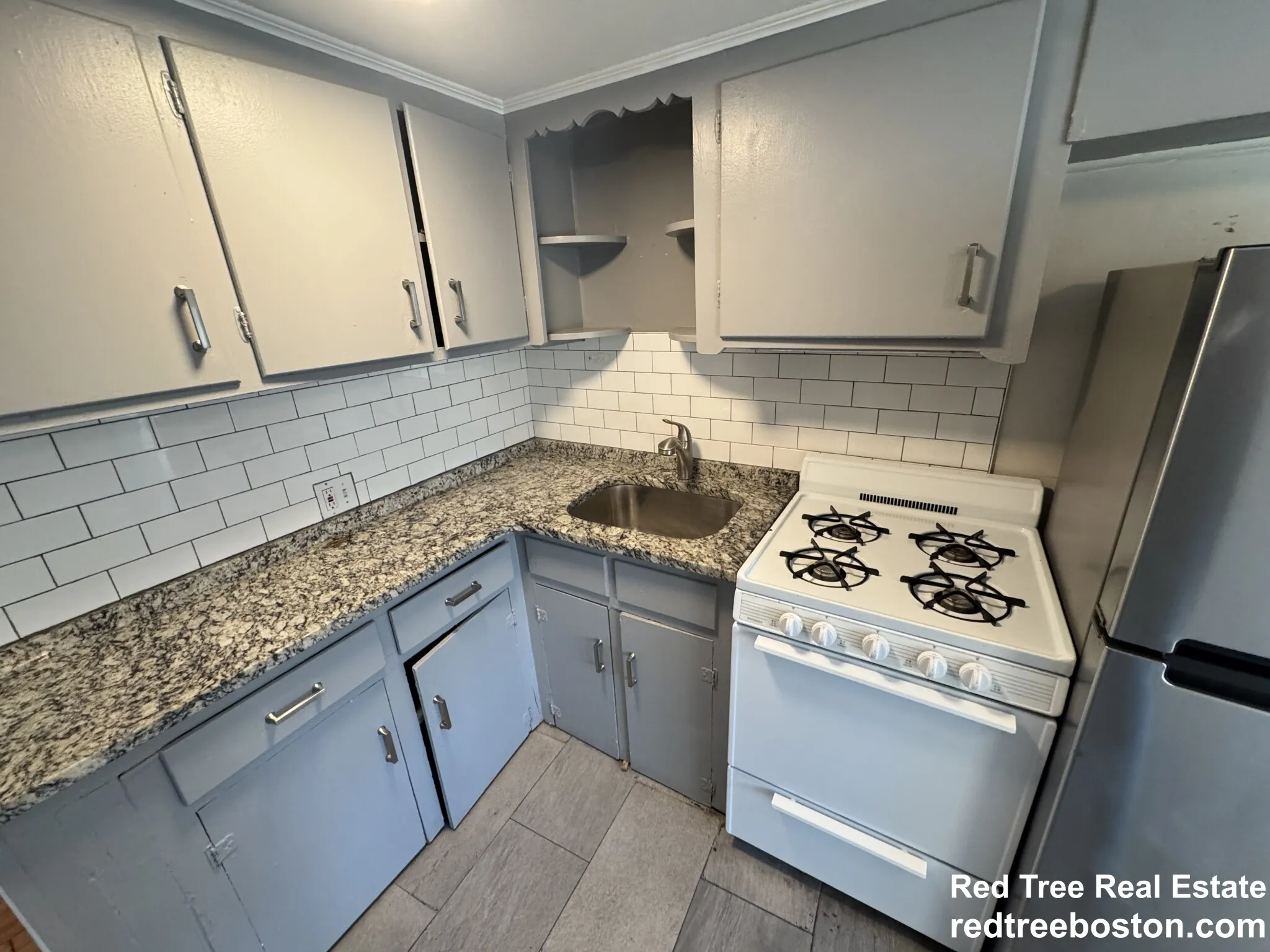 2 bed, 1 bath apartment for rent at 1725 Commonwealth Ave Unit 3, Brighton — photo 5 of 30