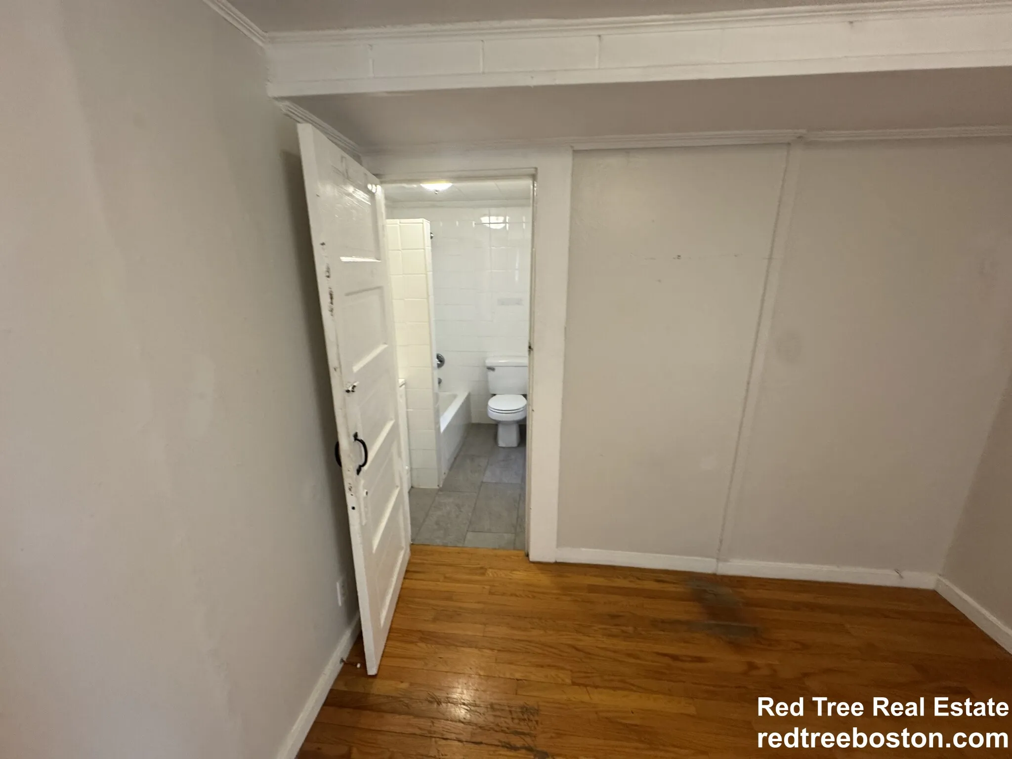 2 bed, 1 bath apartment for rent at 1725 Commonwealth Ave Unit 3, Brighton — photo 14 of 30