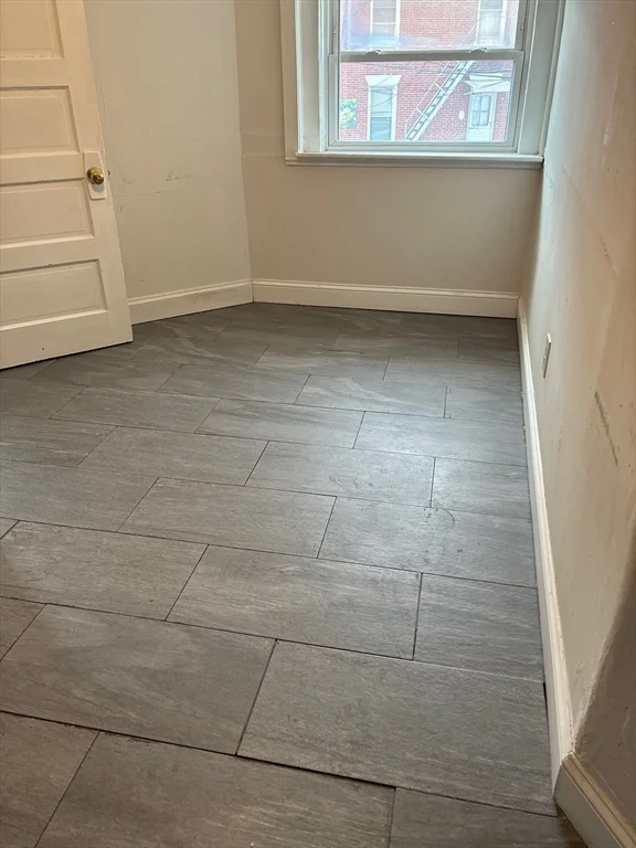 2 bed, 1 bath apartment for rent at 1725 Commonwealth Ave Unit 5, Brighton — photo 6 of 9
