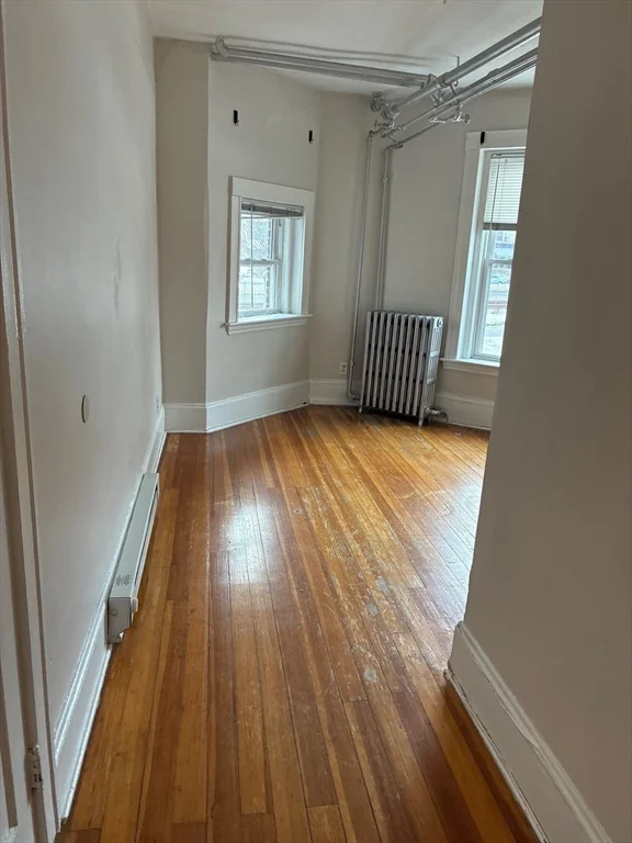 2 bed, 1 bath apartment for rent at 1725 Commonwealth Ave Unit 5, Brighton — photo 4 of 9