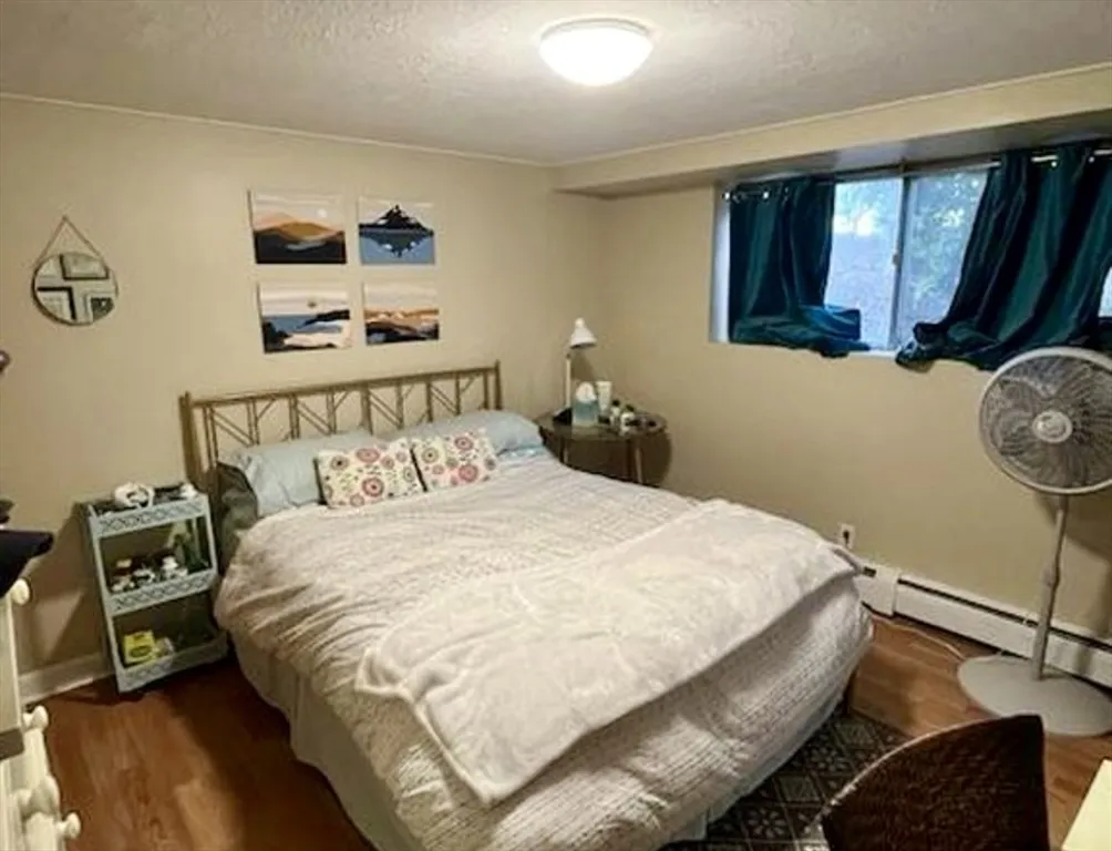 2 bed, 1 bath apartment for rent at 1726 Commonwealth Ave Unit 2, Brighton — photo 7 of 10