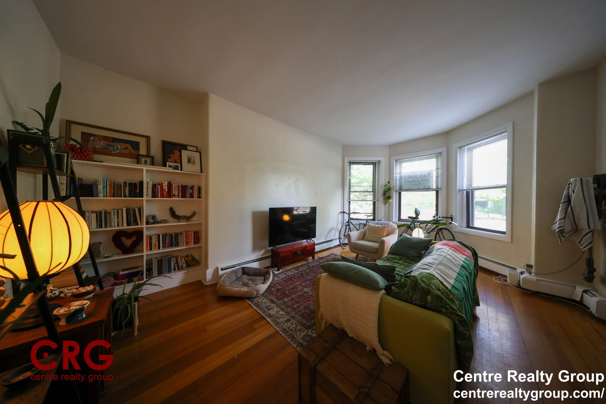 1 bed, 1 bath apartment for rent at 1728 Beacon St Unit 1, Brookline