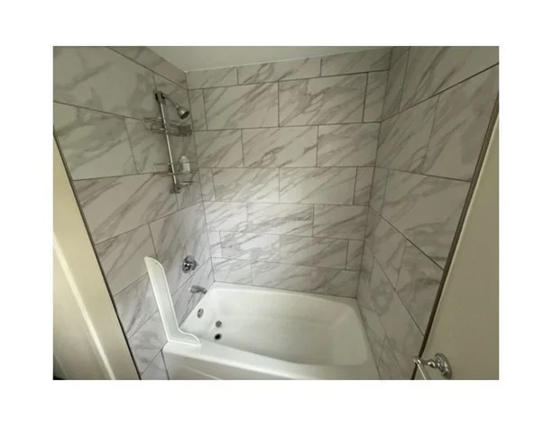 2 bed, 1 bath apartment for rent at 172B Charles St Unit 1, East Cambridge — photo 8 of 11