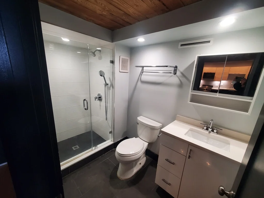1 bed, 1 bath apartment for rent at 173 Border St Unit 3, East Boston — photo 11 of 19