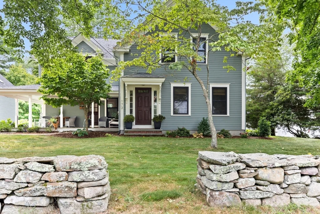 3 bed, 2 bath apartment for rent at 173 Center St, Bridgewater — photo 4 of 36