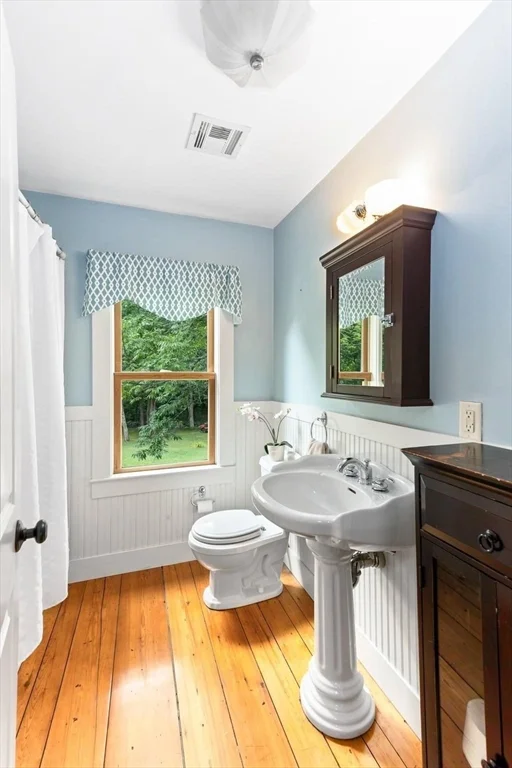 3 bed, 2 bath apartment for rent at 173 Center St, Bridgewater — photo 28 of 36