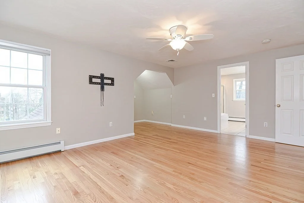 4 bed, 2 bath apartment for rent at 173 East St, Upton — photo 13 of 32