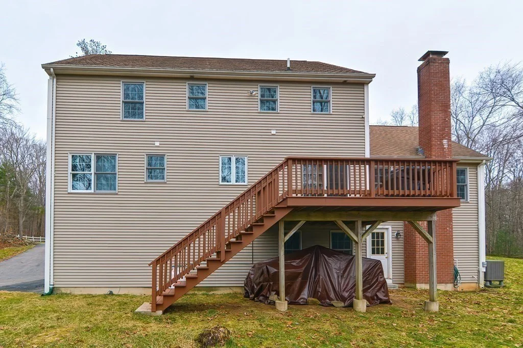 4 bed, 2 bath apartment for rent at 173 East St, Upton — photo 32 of 32