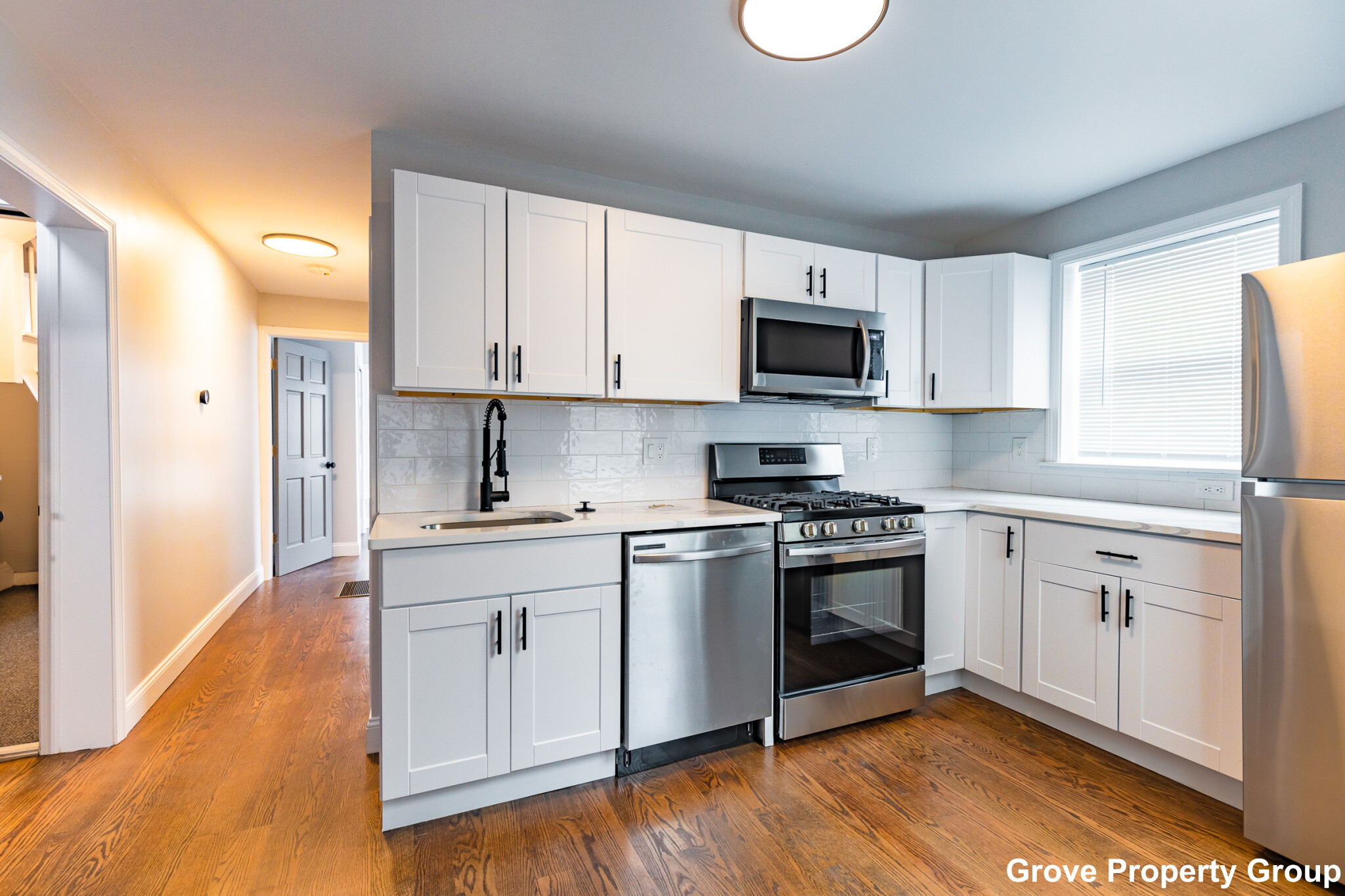 3 bed, 1 bath apartment for rent at 173 Emerson St Unit 1, South Boston