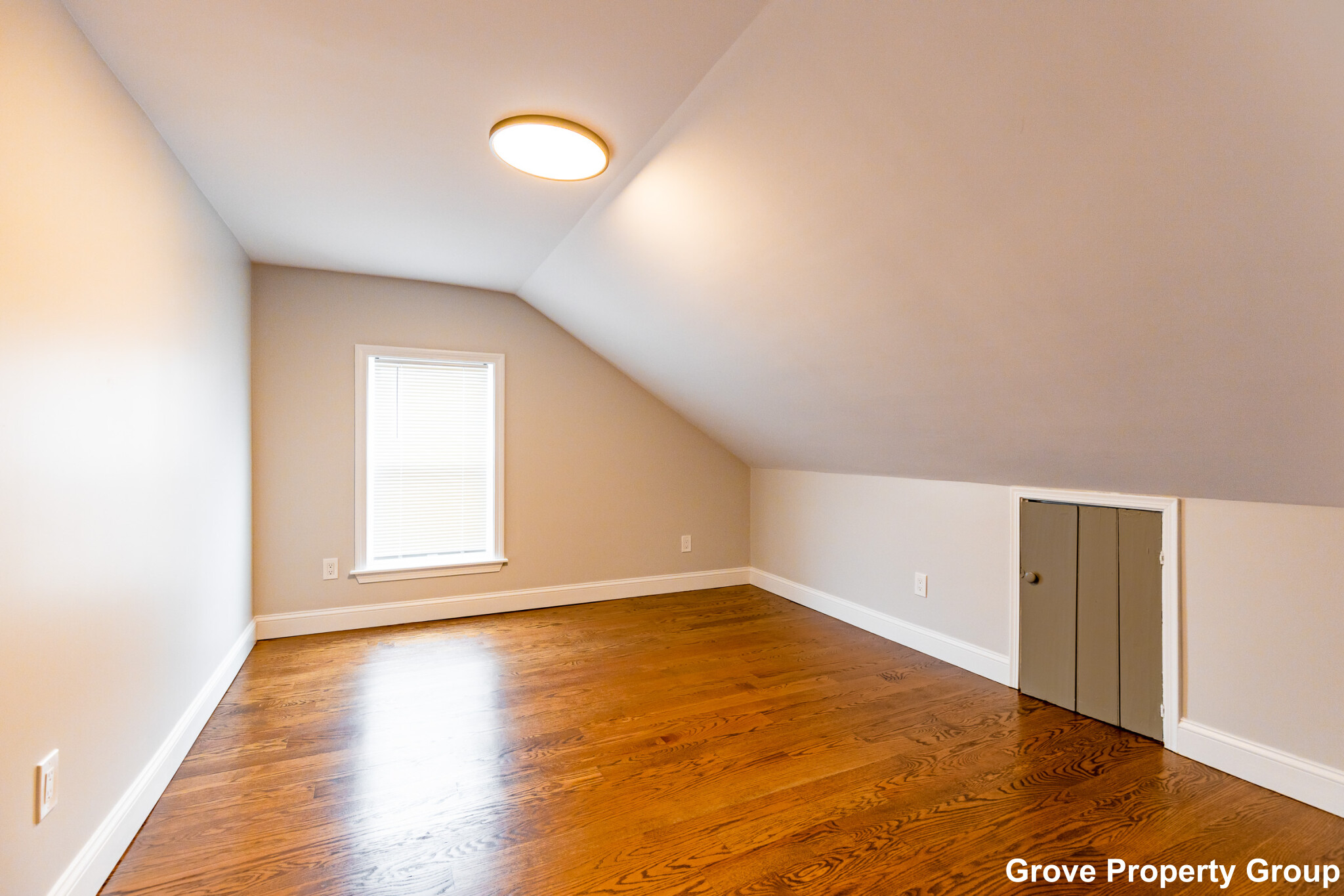 5 bed, 2 bath apartment for rent at 173 Emerson St Unit 2, South Boston — photo 3 of 19