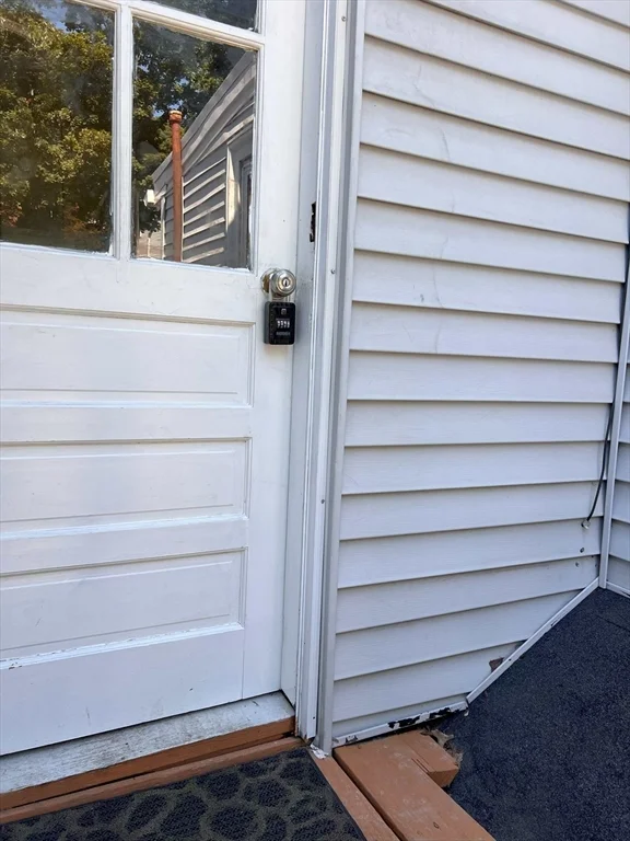 3 bed, 1 bath apartment for rent at 173 Granite St Unit 1, Quincy — photo 20 of 24