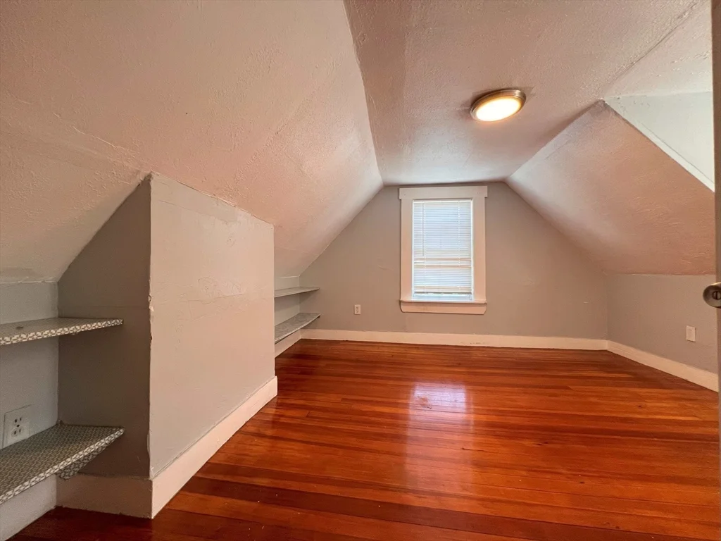 3 bed, 1 bath apartment for rent at 173 Granite St Unit 1, Quincy — photo 14 of 24