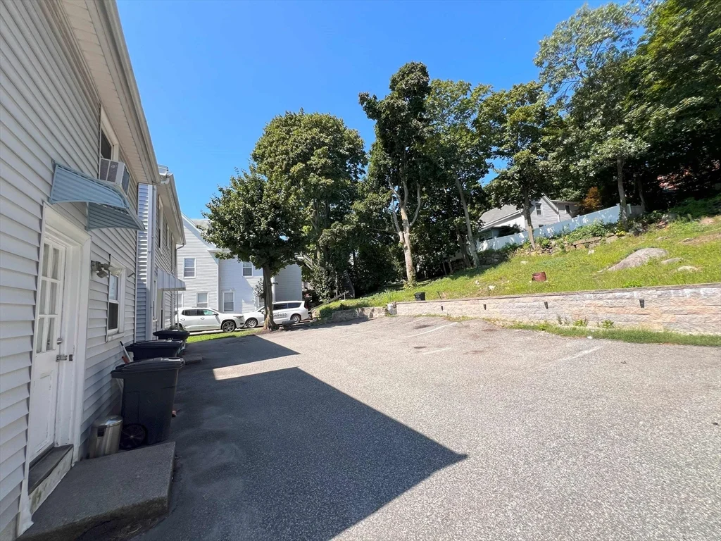3 bed, 1 bath apartment for rent at 173 Granite St Unit 1, Quincy — photo 24 of 24