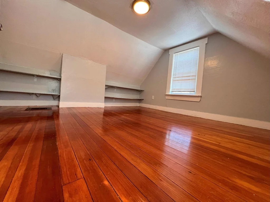 3 bed, 1 bath apartment for rent at 173 Granite St Unit 1, Quincy — photo 15 of 24
