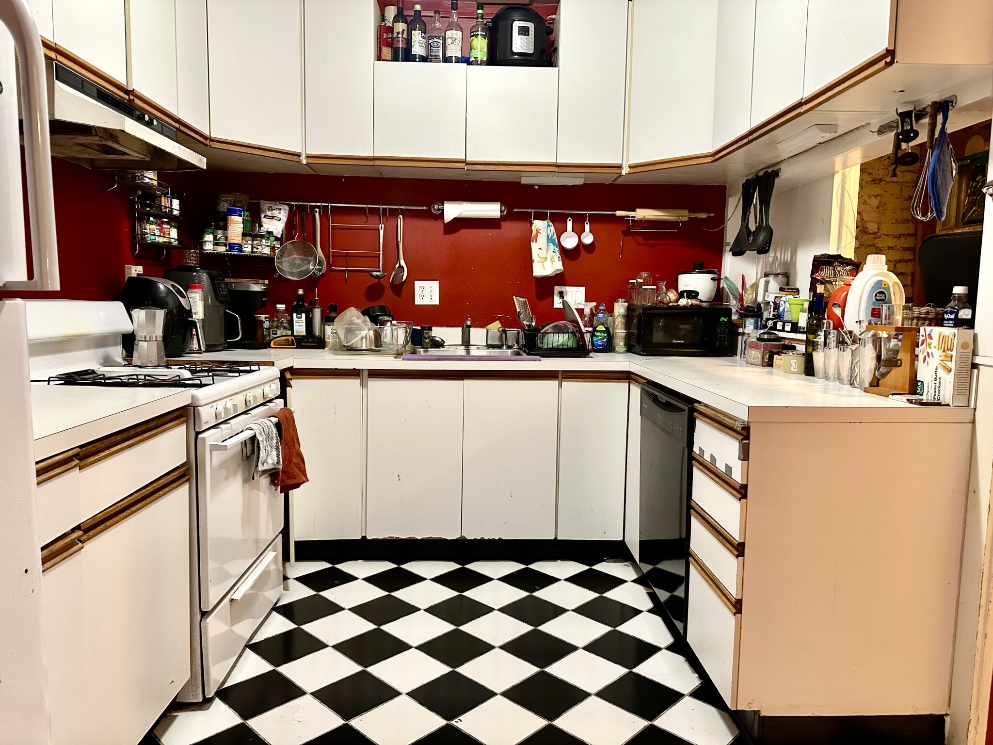 4 bed, 2 bath apartment for rent at 173 Massachusetts Ave Unit 2A, Back Bay — photo 18 of 28