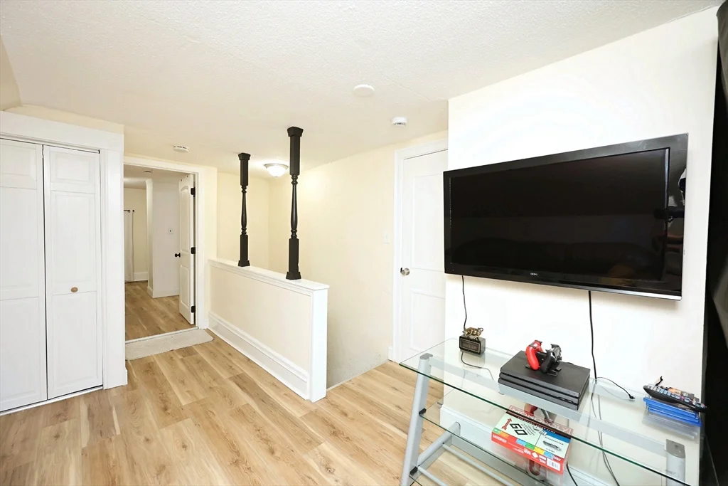 2 bed, 1 bath apartment for rent at 173 Porter St Unit 4, Stoughton — photo 10 of 19