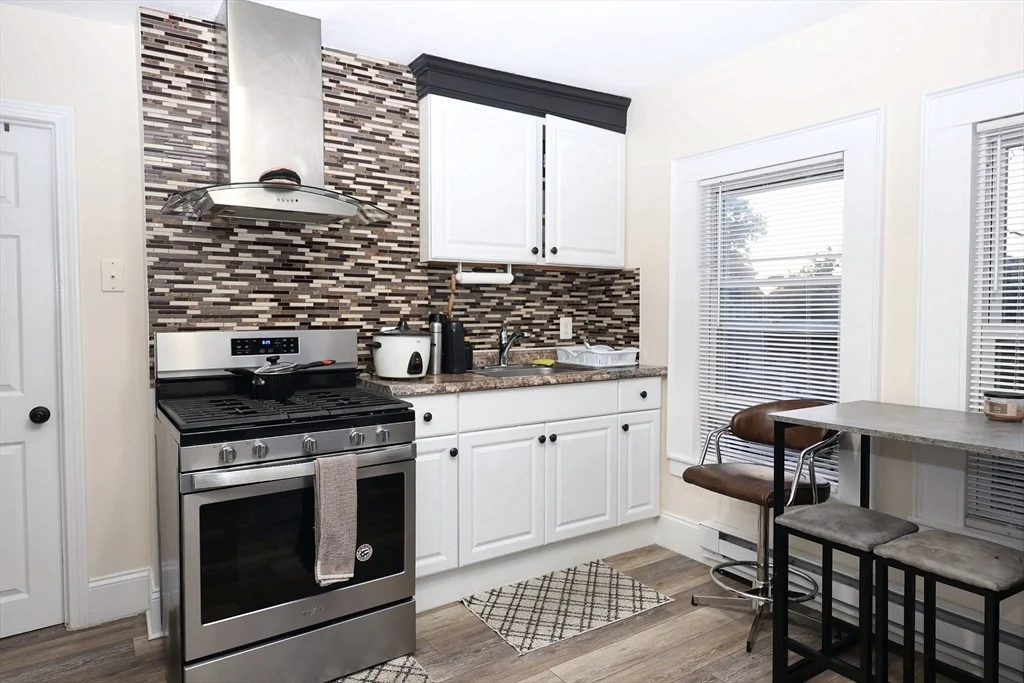 2 bed, 1 bath apartment for rent at 173 Porter St Unit 4, Stoughton — photo 1 of 19