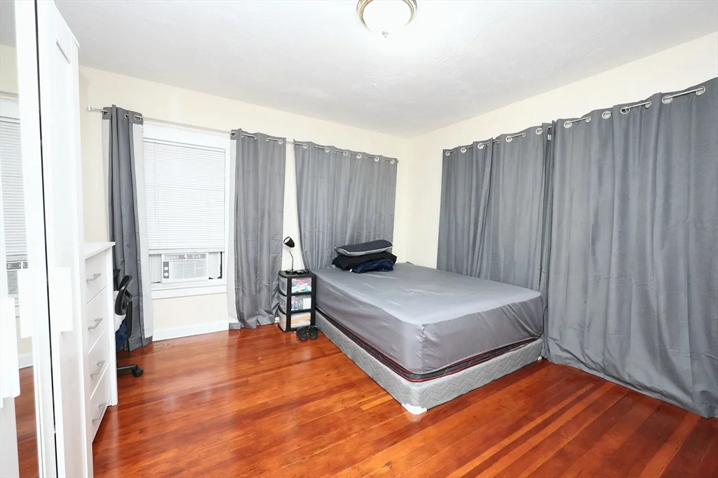 2 bed, 1 bath apartment for rent at 173 Porter St Unit 4, Stoughton — photo 5 of 19