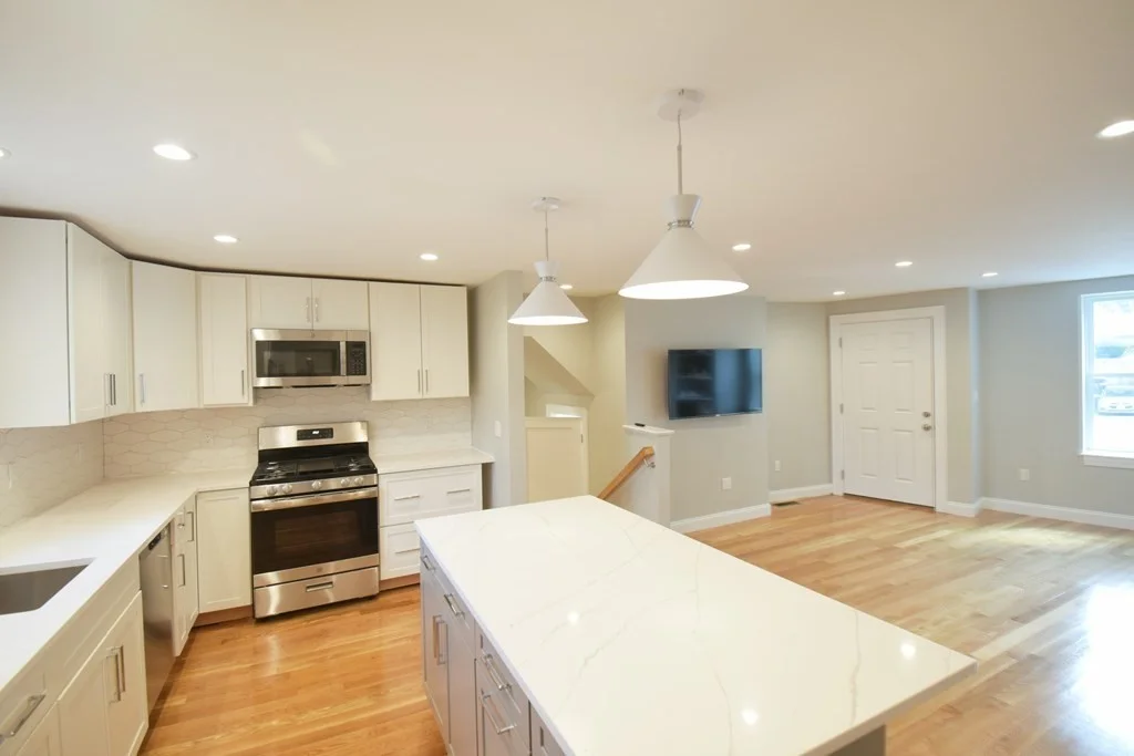 5 bed, 2 bath apartment for rent at 173 Prospect St, Waltham — photo 1 of 18
