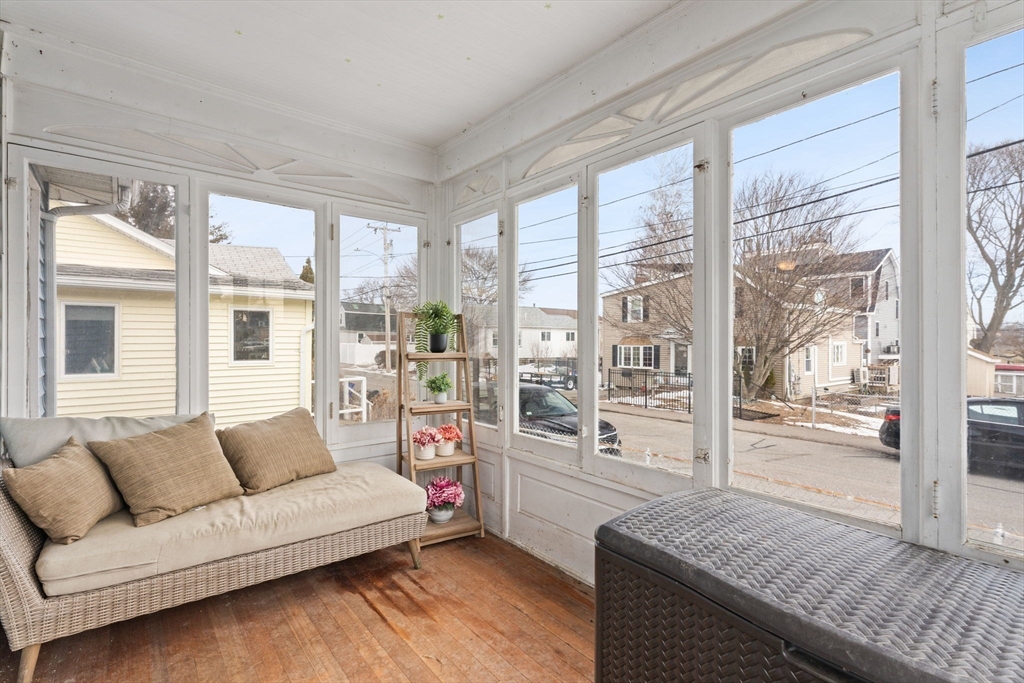 3 bed, 1 bath apartment for rent at 173 Rhoda St, Quincy — photo 2 of 22