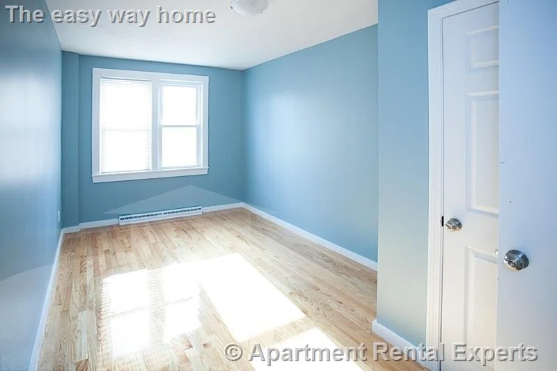 5 bed, 2 bath apartment for rent at 173 Rindge Ave Unit 1R, Porter Square — photo 4 of 11