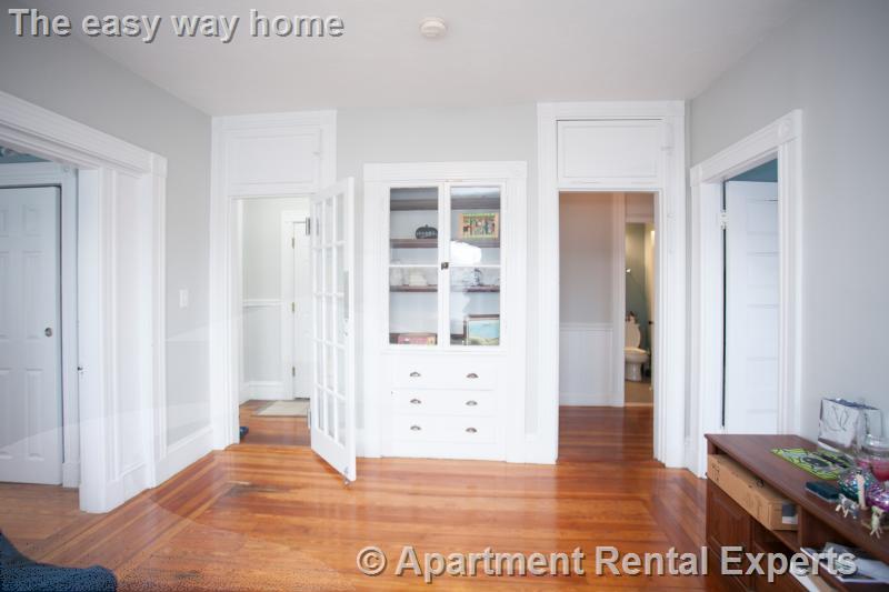 5 bed, 2 bath apartment for rent at 173 Rindge Ave Unit 3R, Porter Square — photo 3 of 10