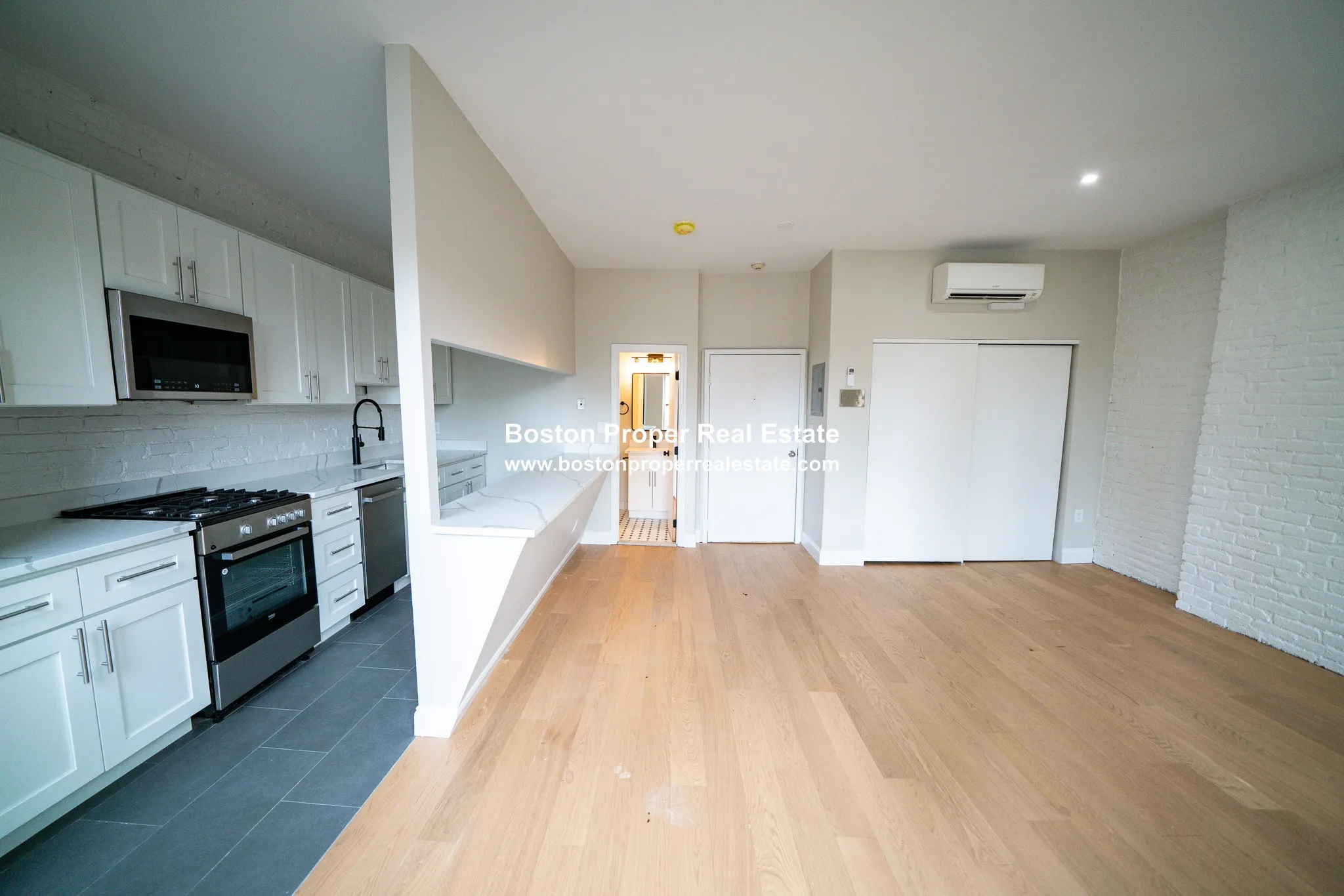 Studio bed, 1 bath apartment for rent at 173 Saint Botolph St Unit 7, Back Bay — photo 8 of 16