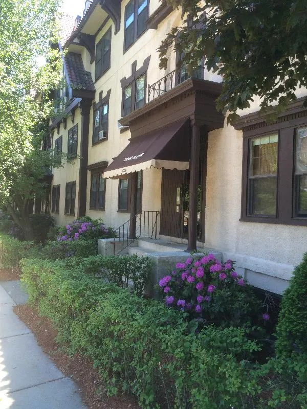2 bed, 1 bath apartment for rent at 1730 Commonwealth Ave Unit 3, Brighton — photo 12 of 26