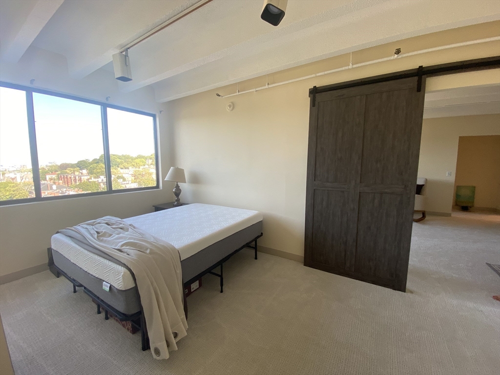 2 bed, 1 bath apartment for rent at 1731 Beacon St Unit 1507, Brookline — photo 9 of 28