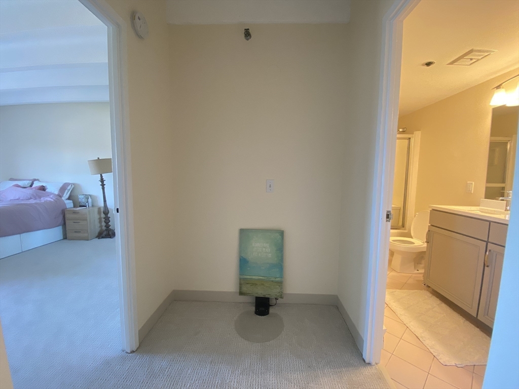 2 bed, 1 bath apartment for rent at 1731 Beacon St Unit 1507, Brookline — photo 13 of 28