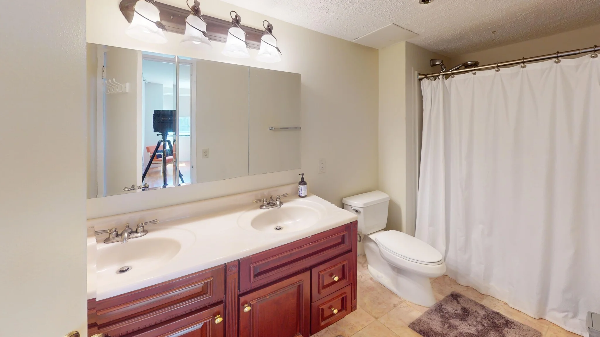 2 bed, 2 bath apartment for rent at 1731 Beacon St Unit 204, Washington Square — photo 9 of 16