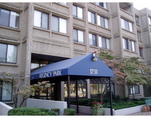 1 bed, 1 bath apartment for rent at 1731 Beacon St Unit 423, Coolidge Corner — photo 1 of 7