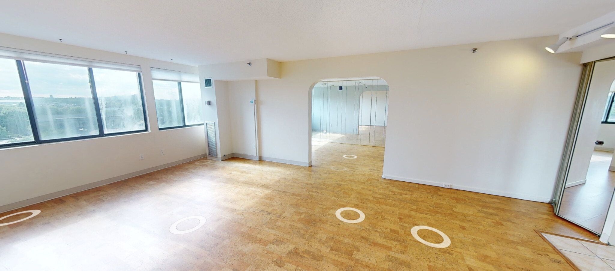 2 bed, 2 bath apartment for rent at 1731 Beacon St Unit 910, Washington Square — photo 3 of 12