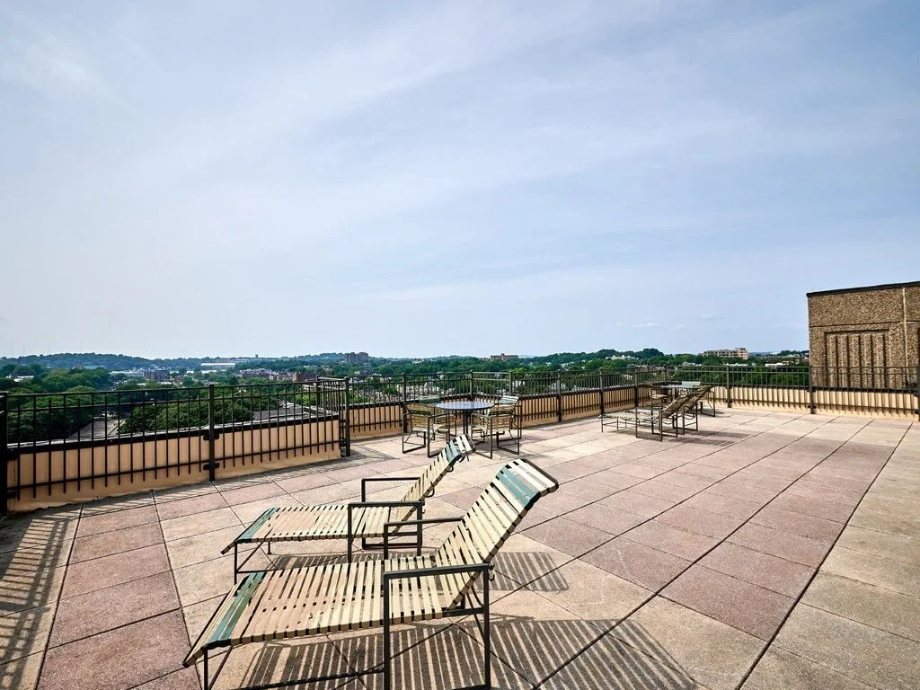 1 bed, 1 bath apartment for rent at 1731 Beacon Unit 521, Beaconsfield — photo 20 of 31
