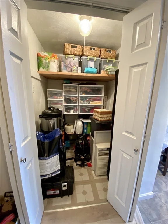 2 bed, 1 bath apartment for rent at 1734 Commonwealth Ave Unit 2, Brighton — photo 6 of 11