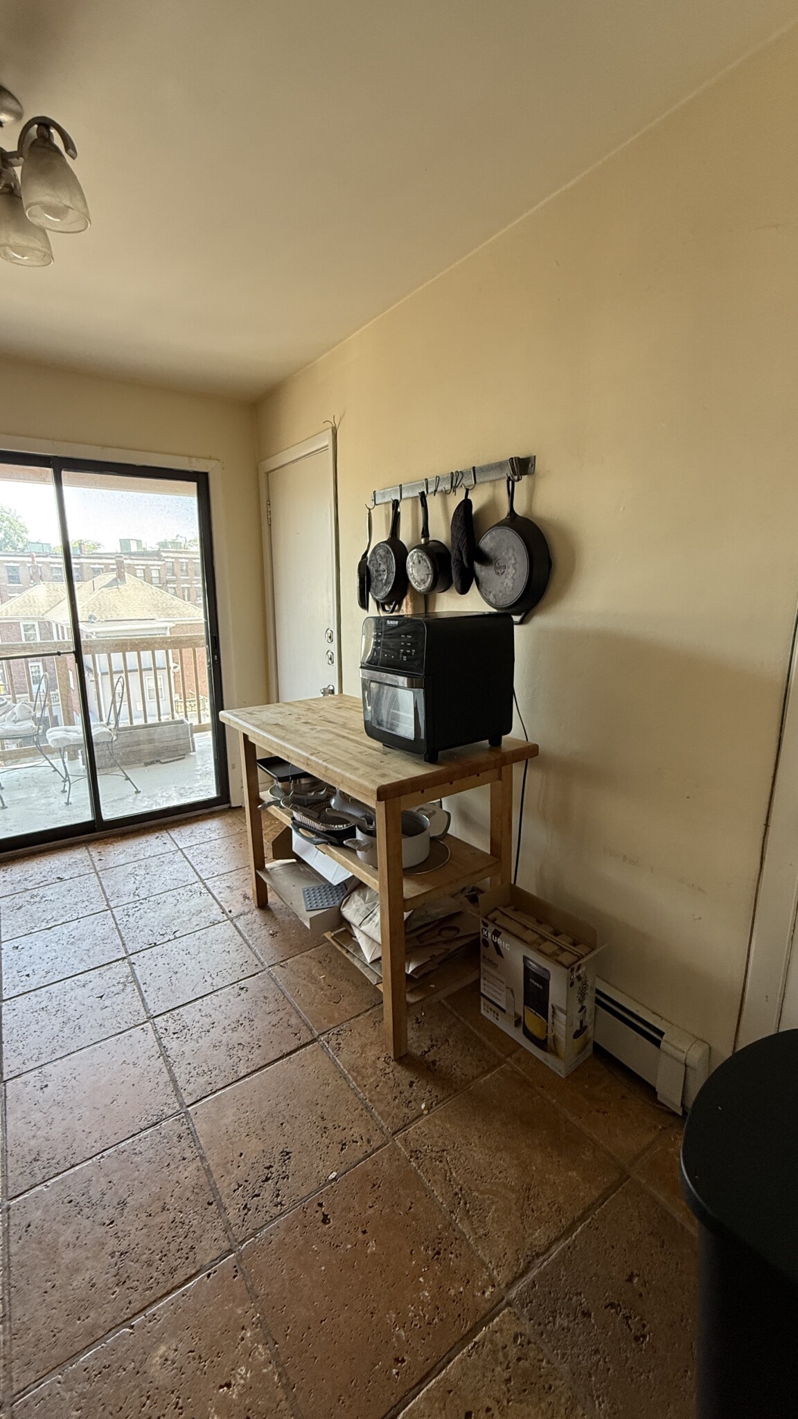 2 bed, 1 bath apartment for rent at 1734 Commonwealth Ave Unit 7, Brighton — photo 15 of 33