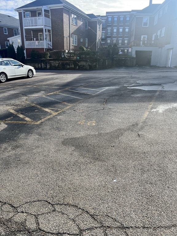 Studio bed apartment for rent at 1734 Commonwealth Ave Unit PK-46, Brighton