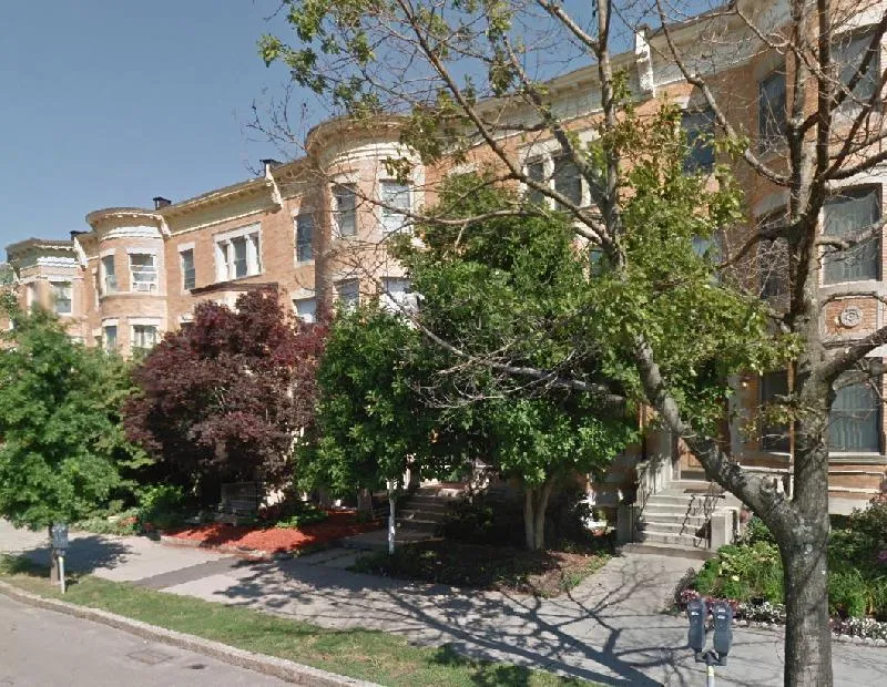 1 bed, 1 bath apartment for rent at 1738 Beacon St Unit 1, Brookline