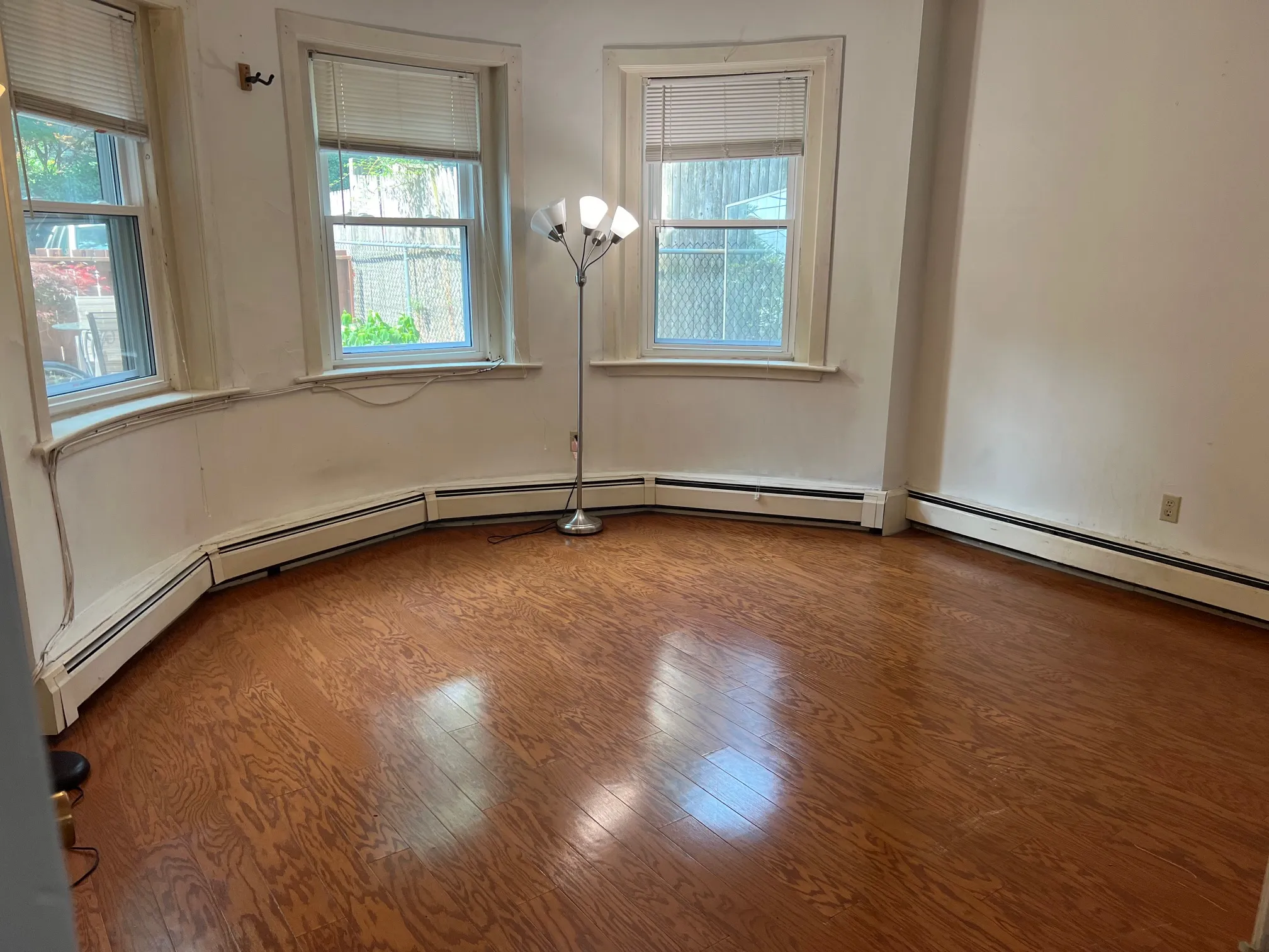 1 bed, 1 bath apartment for rent at 1738 Beacon St Unit 1, Brookline — photo 2 of 11