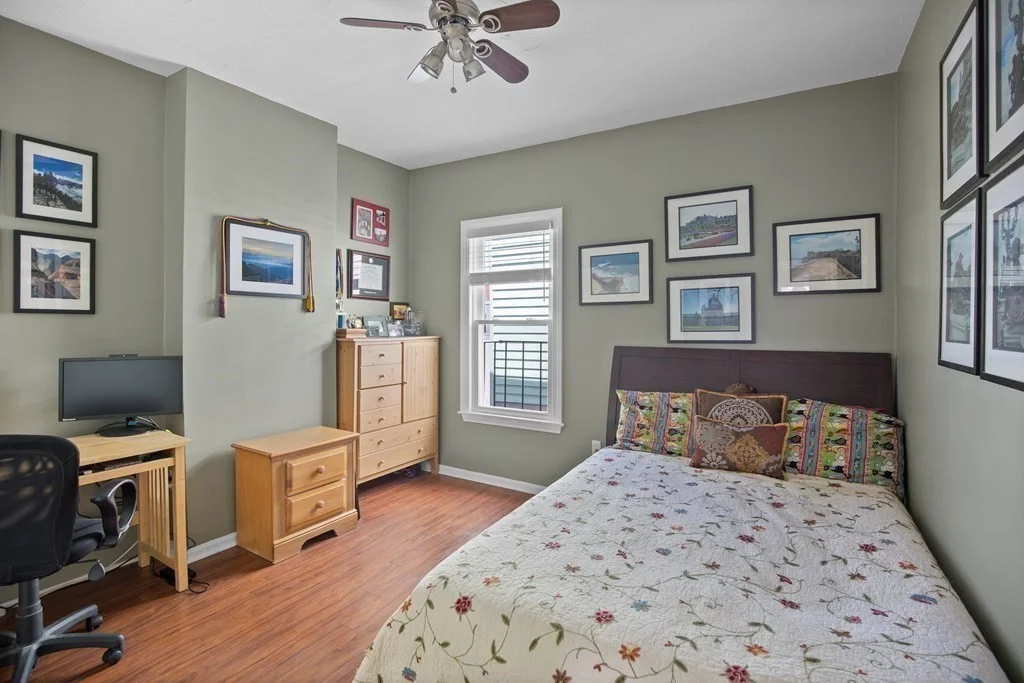 3 bed, 1 bath apartment for rent at 174-176 West 8th St Unit 3, South Boston — photo 6 of 10