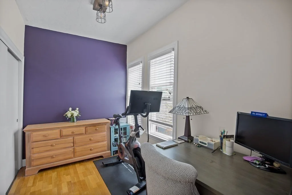 3 bed, 1 bath apartment for rent at 174-176 West 8th St Unit 3, South Boston — photo 7 of 10