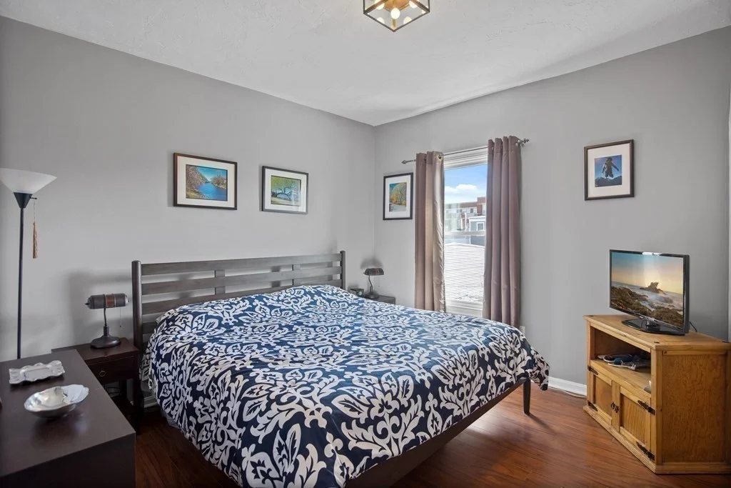 3 bed, 1 bath apartment for rent at 174-176 West 8th St Unit 3, South Boston — photo 5 of 10