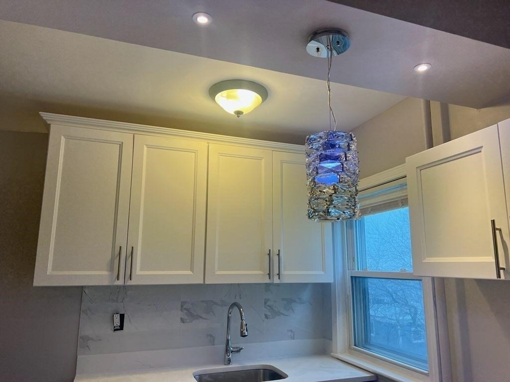 1 bed, 1 bath apartment for rent at 174 Bellingham Ave Unit 1R, Revere — photo 3 of 21